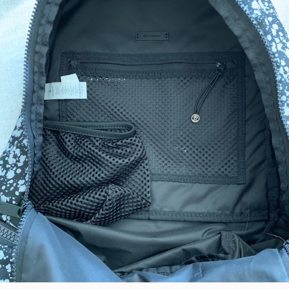 Lululemon Backpack - Picture 3 of 6